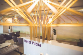  Hotel Patria  Бели-Манастир